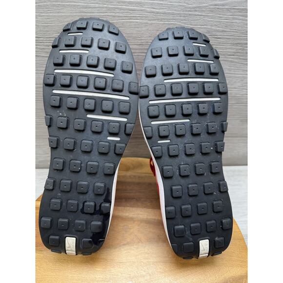 Nike Mens Waffle One SE DD8014-601 Red Running Shoes Sneakers Size 8.5 - Picture 8 of 10